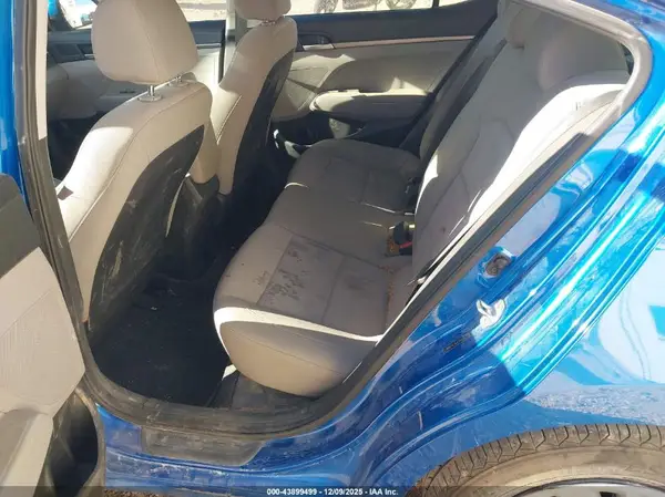 5NPD74LF8JH340134 2018 HYUNDAI ELANTRA - Image 8