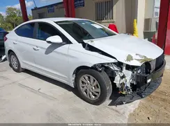 5NPD74LF8JH340439 2018 HYUNDAI ELANTRA