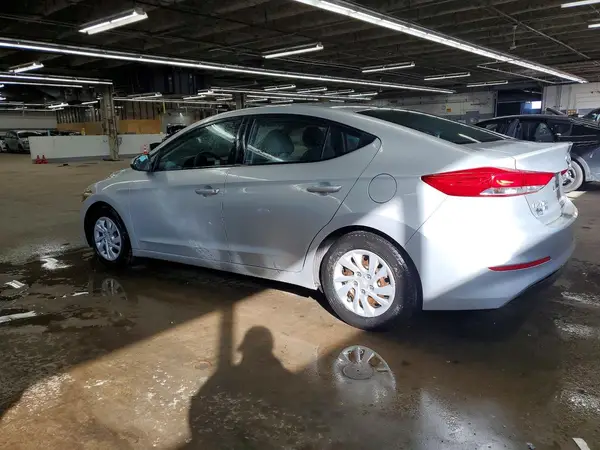 5NPD74LF8JH347438 2018 HYUNDAI ELANTRA - Image 2