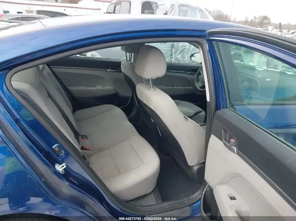 5NPD74LF8JH350615 2018 HYUNDAI ELANTRA - Image 8