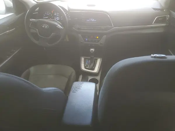 5NPD74LF8JH350906 2018 HYUNDAI ELANTRA - Image 8