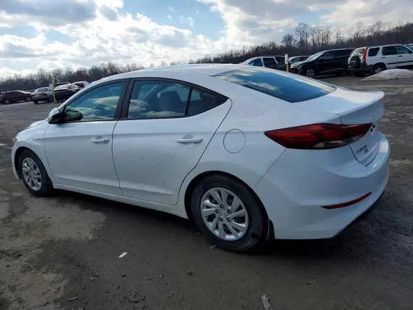 5NPD74LF8JH353062 2018 HYUNDAI ELANTRA - Image 2