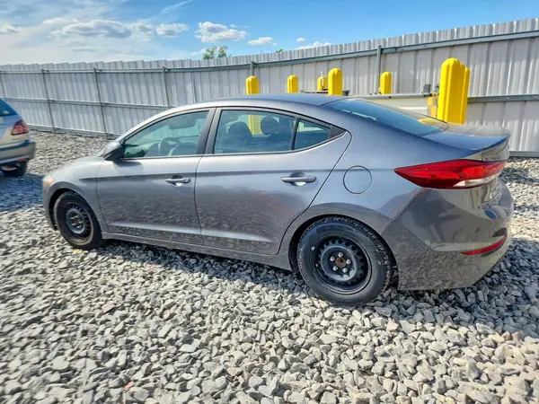 5NPD74LF8JH353658 2018 HYUNDAI ELANTRA - Image 2
