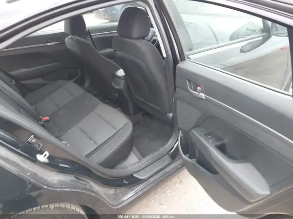 5NPD74LF8JH354129 2018 HYUNDAI ELANTRA - Image 8