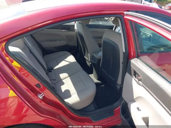 5NPD74LF8JH354440 2018 HYUNDAI ELANTRA - Image 8