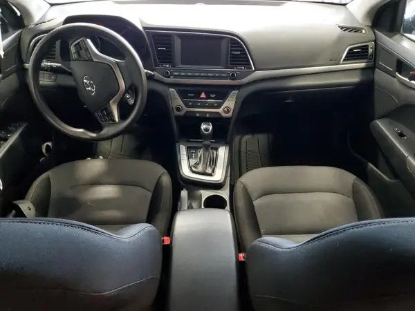 5NPD74LF8JH357144 2018 HYUNDAI ELANTRA - Image 8