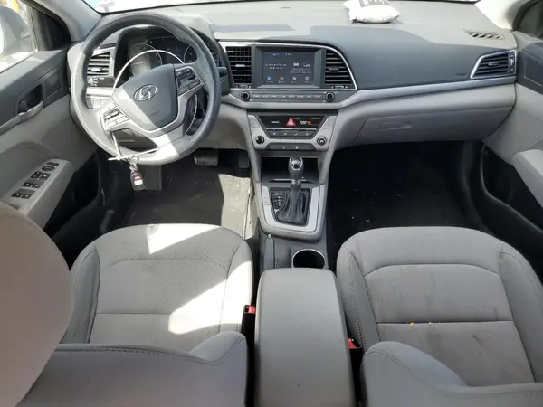 5NPD74LF8JH359458 2018 HYUNDAI ELANTRA - Image 8