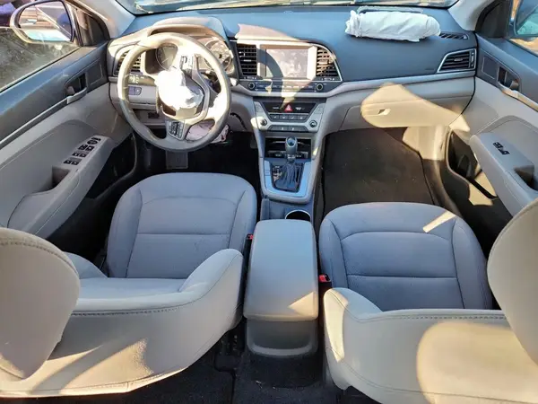 5NPD74LF8JH375160 2018 HYUNDAI ELANTRA - Image 8