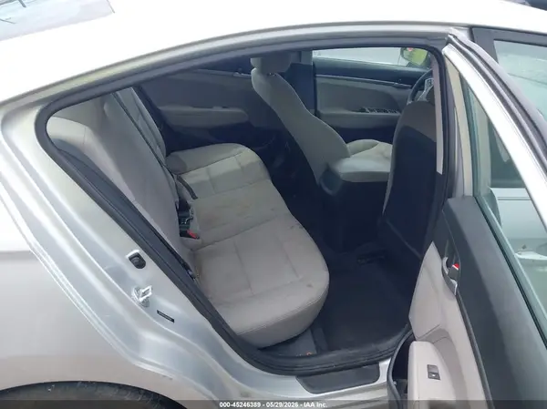 5NPD74LF8JH376101 2018 HYUNDAI ELANTRA - Image 8
