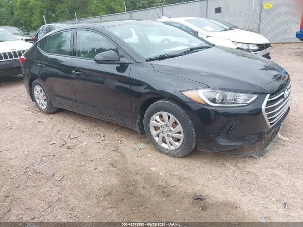 5NPD74LF8JH376678 2018 HYUNDAI ELANTRA - Image 1