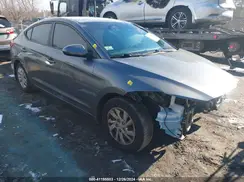 5NPD74LF8JH381394 2018 HYUNDAI ELANTRA
