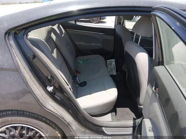 5NPD74LF8JH381623 2018 HYUNDAI ELANTRA - Image 8