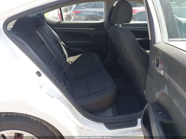 5NPD74LF8JH382755 2018 HYUNDAI ELANTRA - Image 8