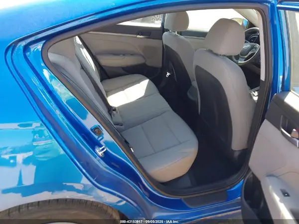 5NPD74LF8JH384005 2018 HYUNDAI ELANTRA - Image 8