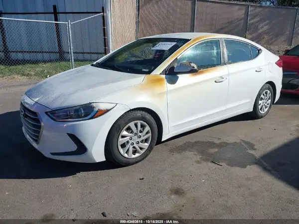 5NPD74LF8JH385171 2018 HYUNDAI ELANTRA - Image 2