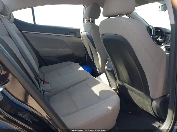5NPD74LF8JH396512 2018 HYUNDAI ELANTRA - Image 8