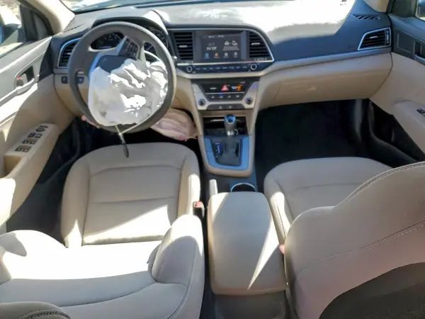 5NPD74LF8JH400283 2018 HYUNDAI ELANTRA - Image 8