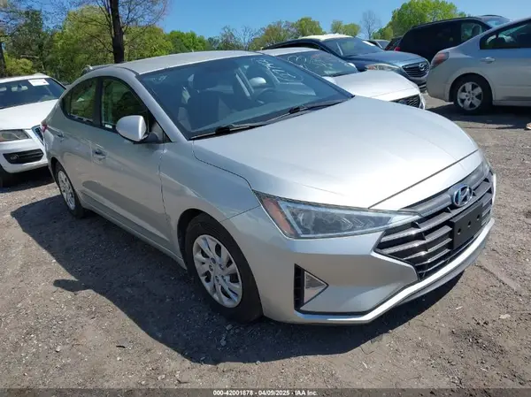 5NPD74LF8KH406795 2019 HYUNDAI ELANTRA - Image 1