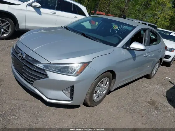 5NPD74LF8KH406795 2019 HYUNDAI ELANTRA - Image 2