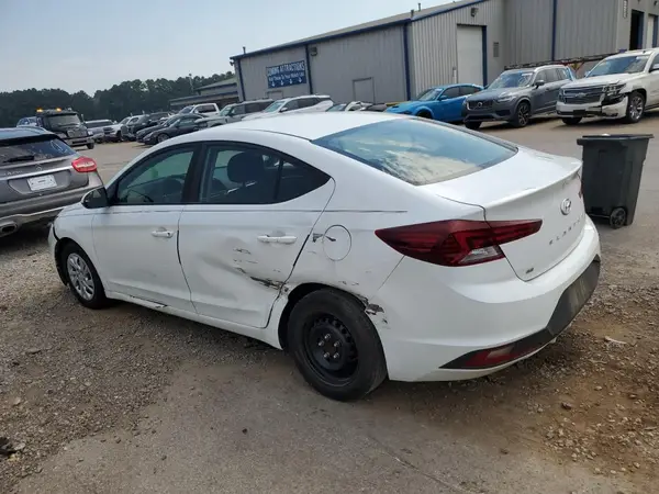 5NPD74LF8KH419997 2019 HYUNDAI ELANTRA - Image 2