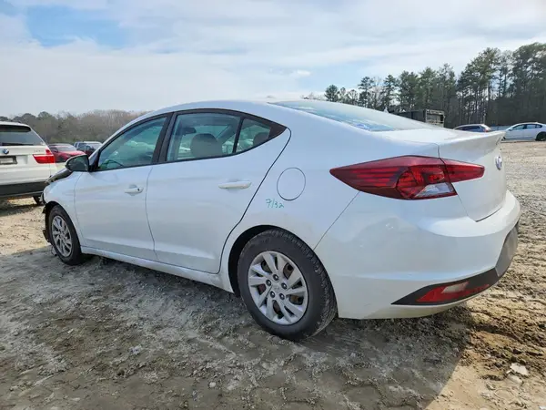 5NPD74LF8KH425959 2019 HYUNDAI ELANTRA - Image 2