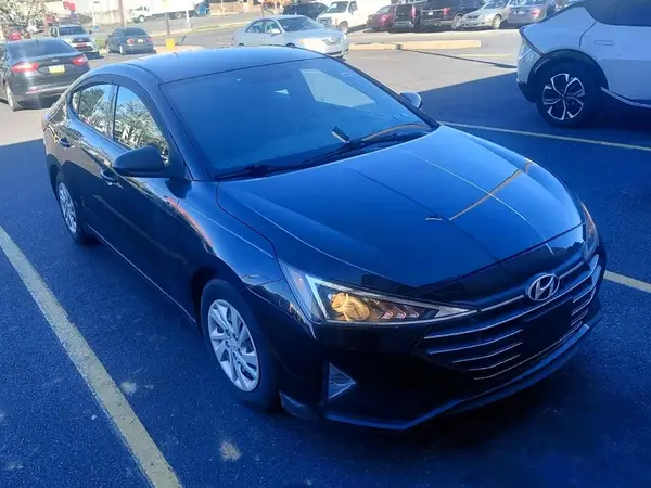 5NPD74LF8KH429963 2019 HYUNDAI ELANTRA - Image 1