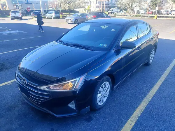 5NPD74LF8KH429963 2019 HYUNDAI ELANTRA - Image 2
