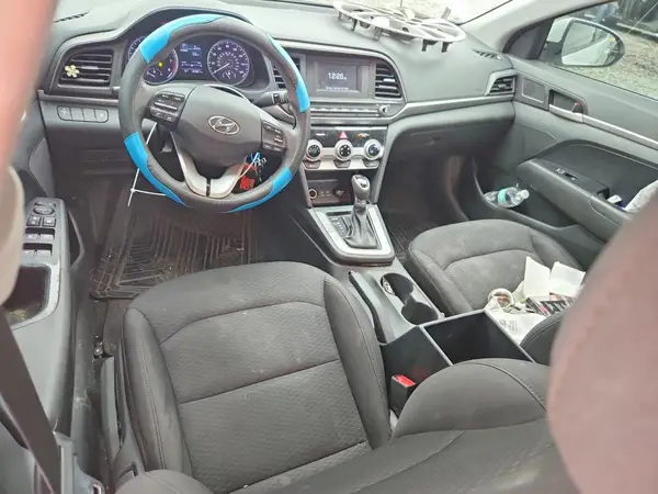 5NPD74LF8KH436783 2019 HYUNDAI ELANTRA - Image 8