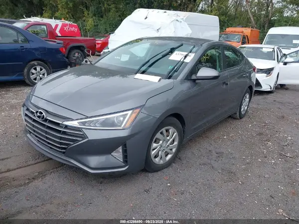5NPD74LF8KH438663 2019 HYUNDAI ELANTRA - Image 2