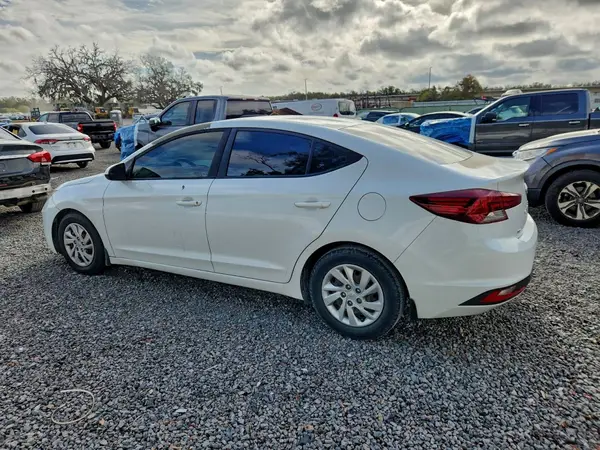 5NPD74LF8KH439537 2019 HYUNDAI ELANTRA - Image 2