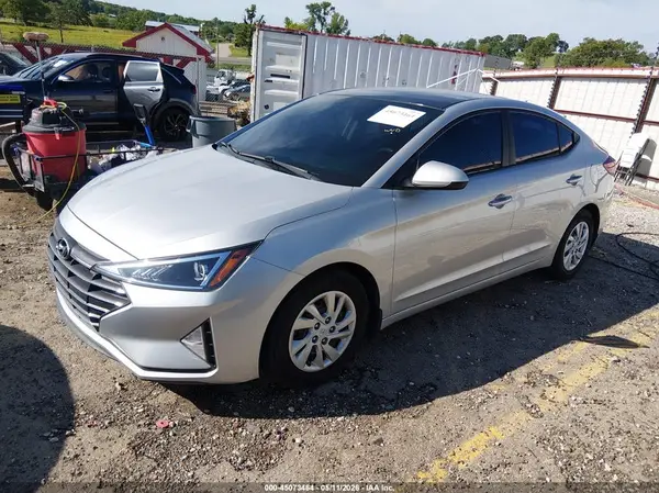 5NPD74LF8KH445404 2019 HYUNDAI ELANTRA - Image 2