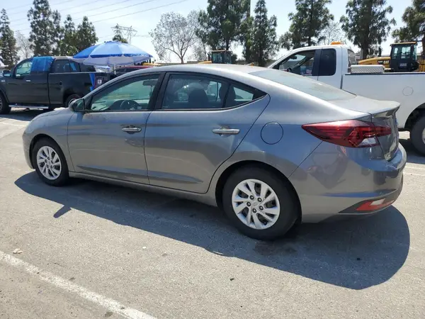 5NPD74LF8KH453728 2019 HYUNDAI ELANTRA - Image 2