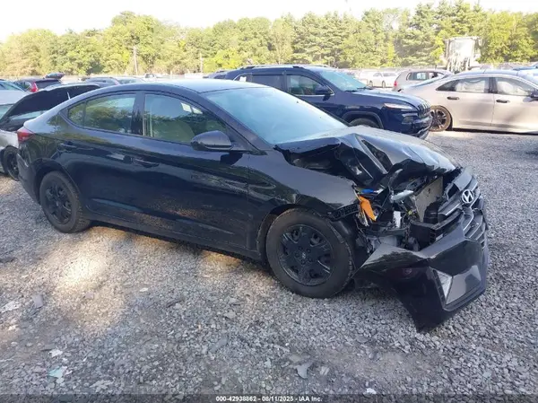 5NPD74LF8KH456595 2019 HYUNDAI ELANTRA - Image 1
