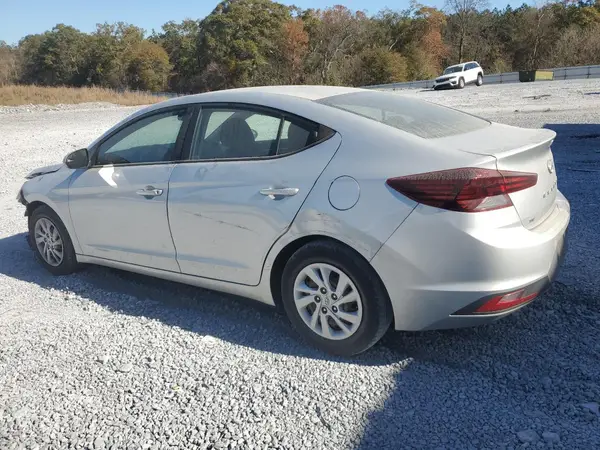 5NPD74LF8KH463823 2019 HYUNDAI ELANTRA - Image 2