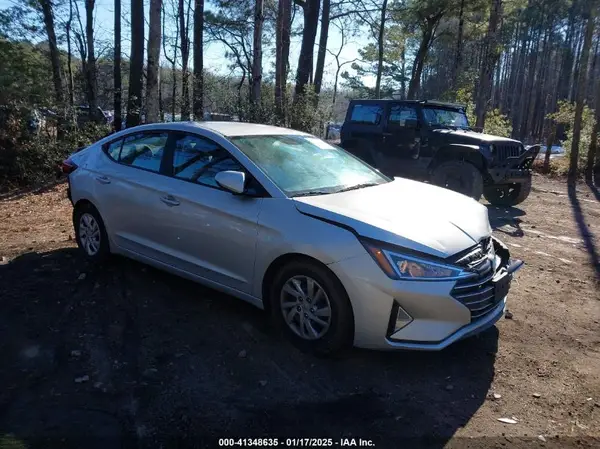 5NPD74LF8KH470111 2019 HYUNDAI ELANTRA - Image 1