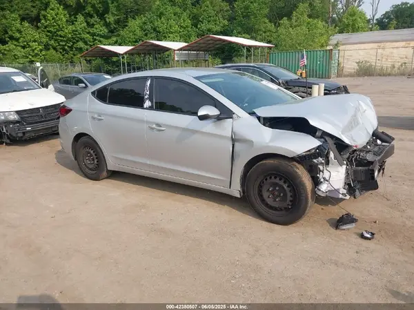 5NPD74LF8KH471517 2019 HYUNDAI ELANTRA - Image 1