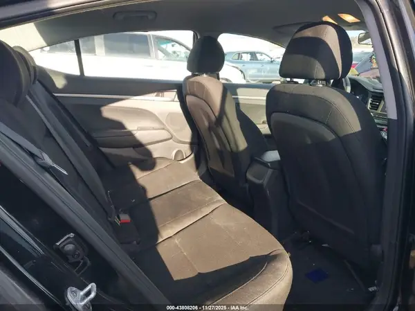 5NPD74LF8KH473185 2019 HYUNDAI ELANTRA - Image 8