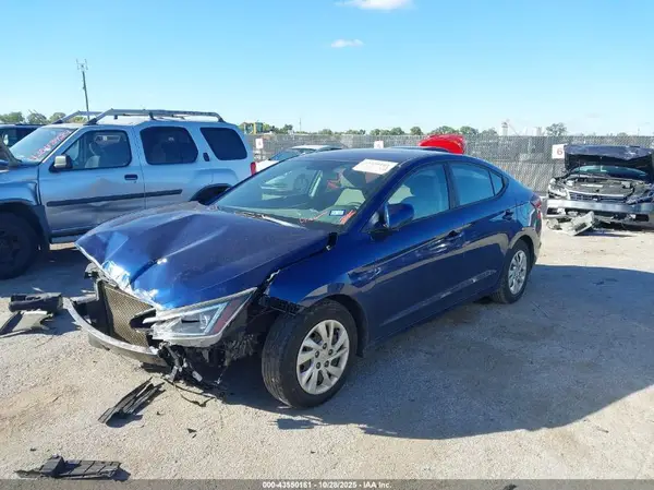 5NPD74LF8KH474160 2019 HYUNDAI ELANTRA - Image 2