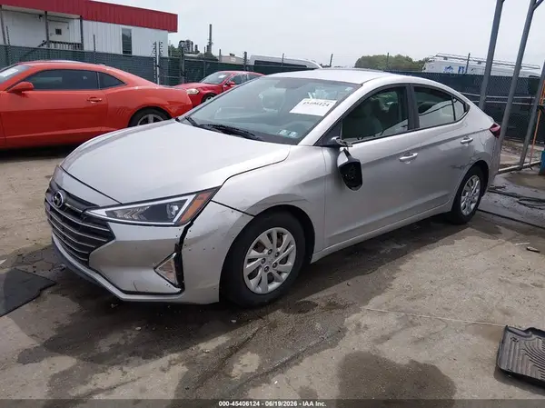 5NPD74LF8KH476412 2019 HYUNDAI ELANTRA - Image 2