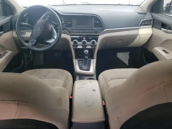 5NPD74LF8KH485806 2019 HYUNDAI ELANTRA - Image 8