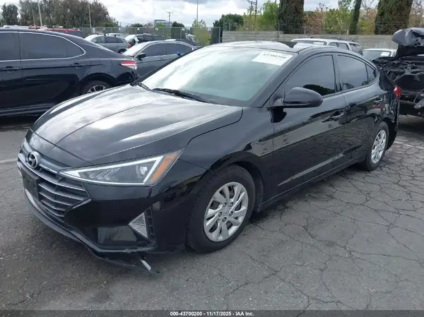 5NPD74LF8KH487104 2019 HYUNDAI ELANTRA - Image 2