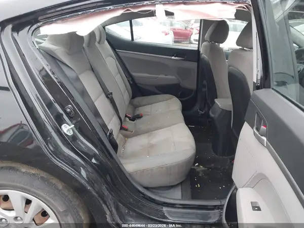 5NPD74LF8KH487121 2019 HYUNDAI ELANTRA - Image 8