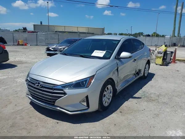 5NPD74LF8KH488138 2019 HYUNDAI ELANTRA - Image 2