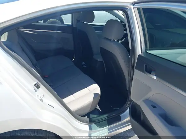 5NPD74LF8KH488138 2019 HYUNDAI ELANTRA - Image 8