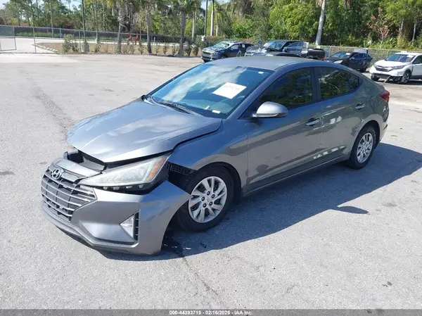 5NPD74LF8KH488723 2019 HYUNDAI ELANTRA - Image 2