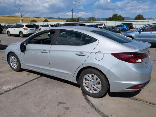 5NPD74LF8KH489385 2019 HYUNDAI ELANTRA - Image 2