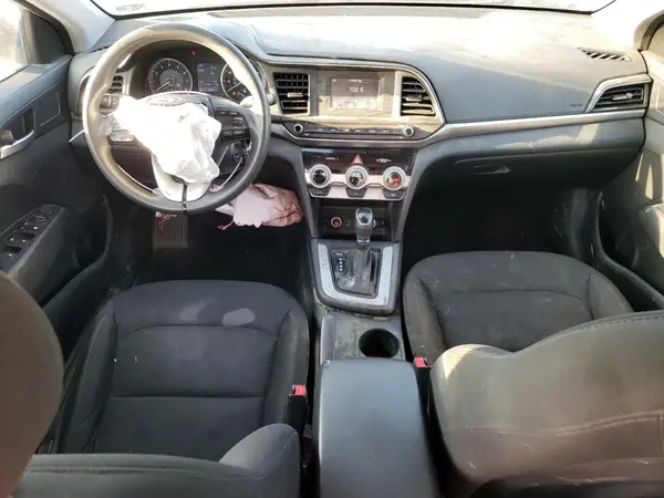 5NPD74LF8KH490018 2019 HYUNDAI ELANTRA - Image 8