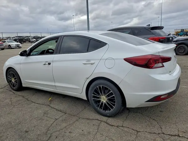 5NPD74LF8KH490021 2019 HYUNDAI ELANTRA - Image 2