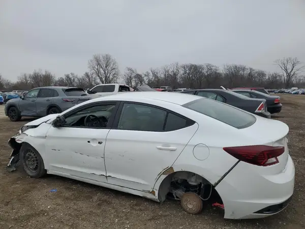 5NPD74LF8KH491220 2019 HYUNDAI ELANTRA - Image 2
