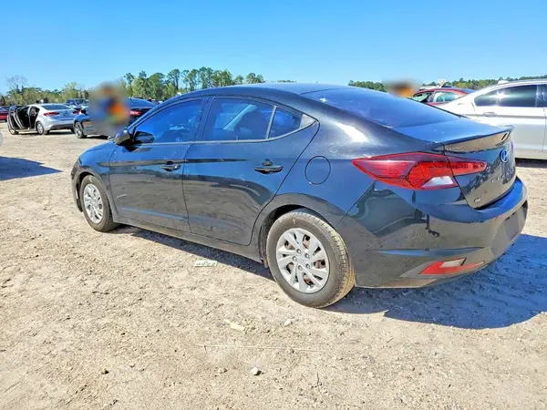 5NPD74LF8KH494585 2019 HYUNDAI ELANTRA - Image 2